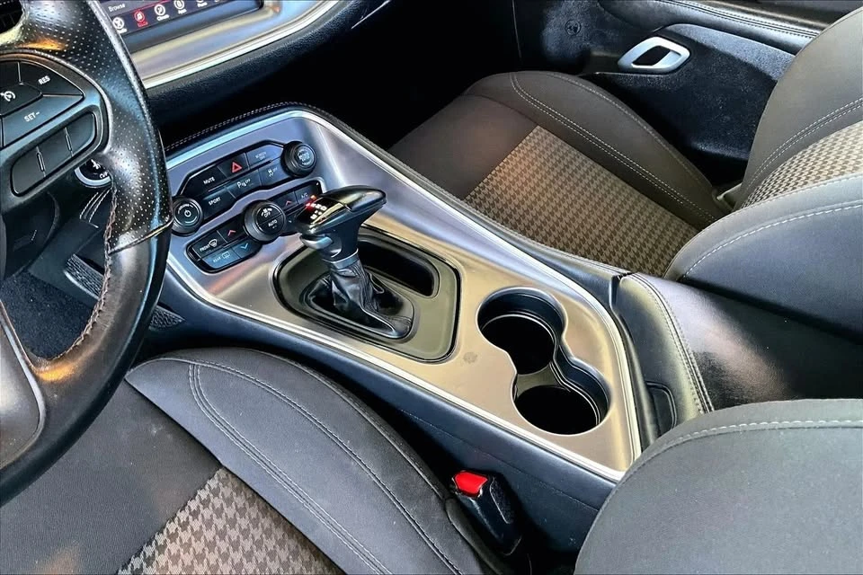 2020 Dodge Challenger 3rd Gen - Image 17 of 18