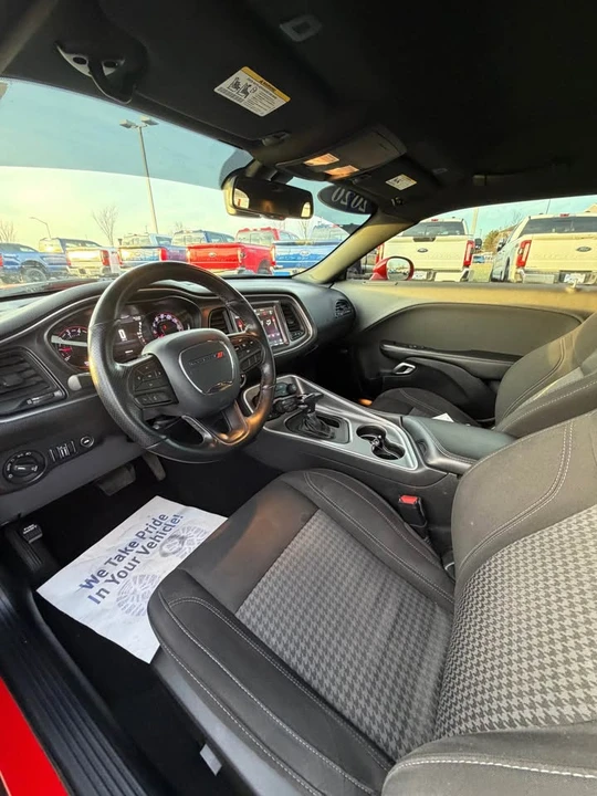 2020 Dodge Challenger 3rd Gen - Image 2 of 5