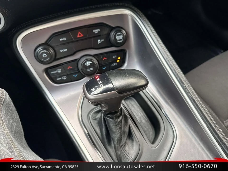 2020 Dodge Challenger 3rd Gen - Image 18 of 19