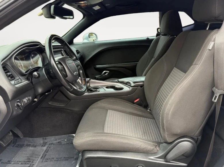 2020 Dodge Challenger 3rd Gen - Image 9 of 12