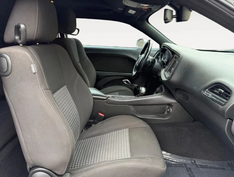 2020 Dodge Challenger 3rd Gen - Image 10 of 12