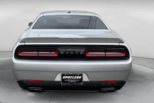 2020 Dodge Challenger 3rd Gen - Image 5 of 12