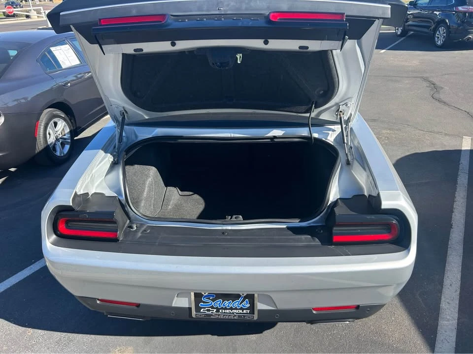 2020 Dodge Challenger 3rd Gen - Image 5 of 8