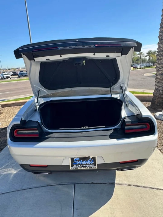 2020 Dodge Challenger 3rd Gen - Image 7 of 16