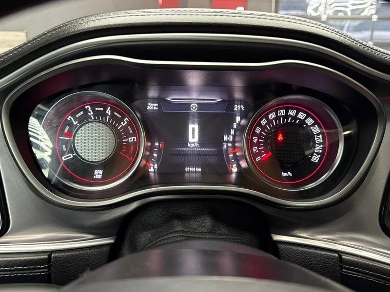 2020 Dodge Challenger 3rd Gen - Image 16 of 20