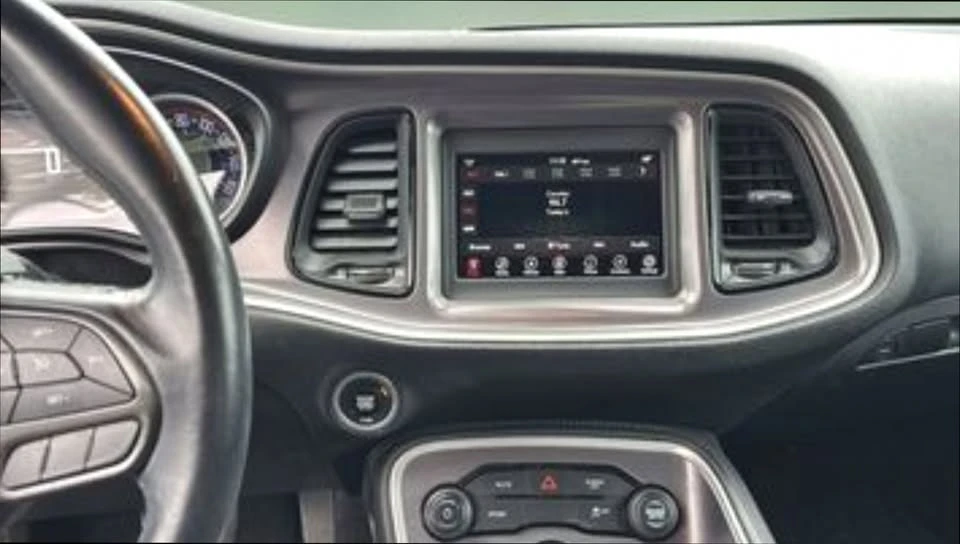 2020 Dodge Challenger 3rd Gen - Image 9 of 19