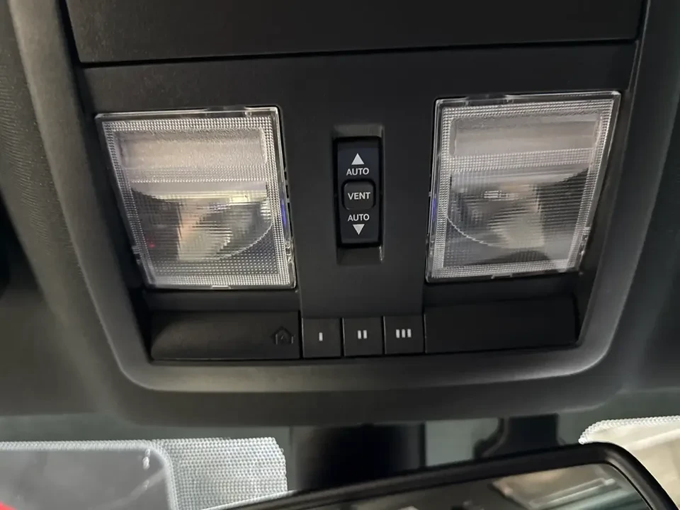 2020 Dodge Challenger 3rd Gen - Image 13 of 19