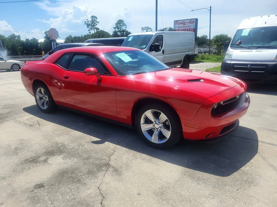 2020 Dodge Challenger 3rd Gen - Image 11 of 17