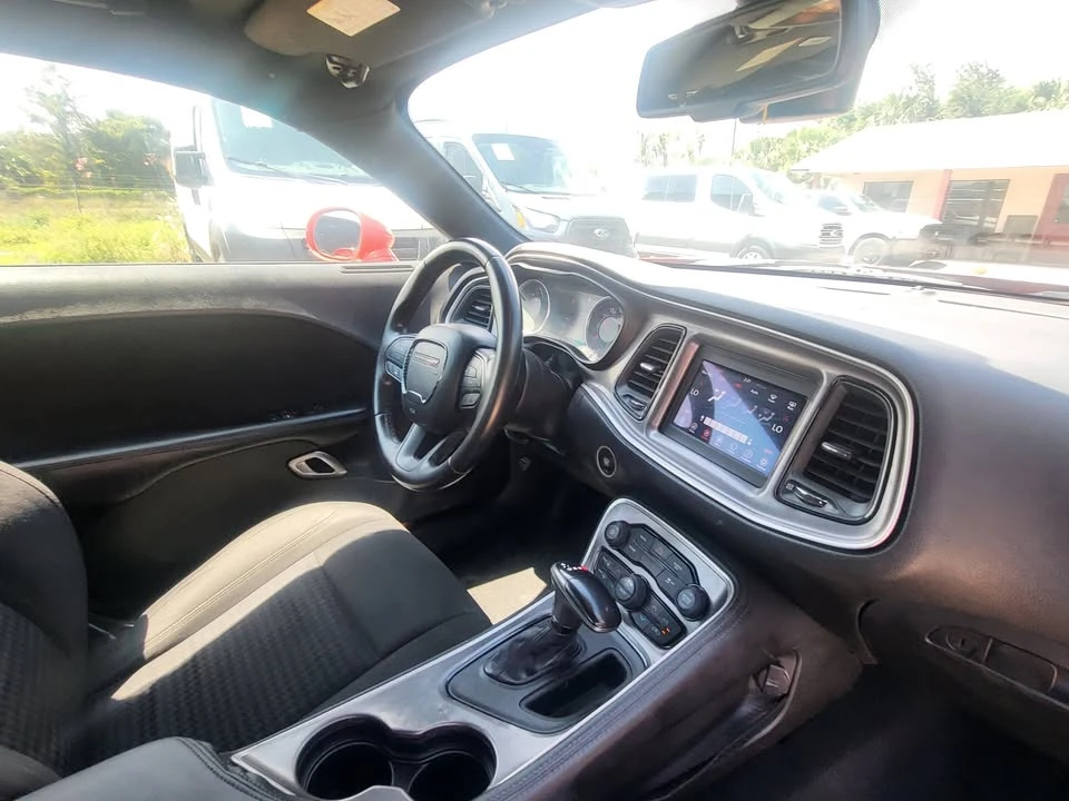 2020 Dodge Challenger 3rd Gen - Image 15 of 17