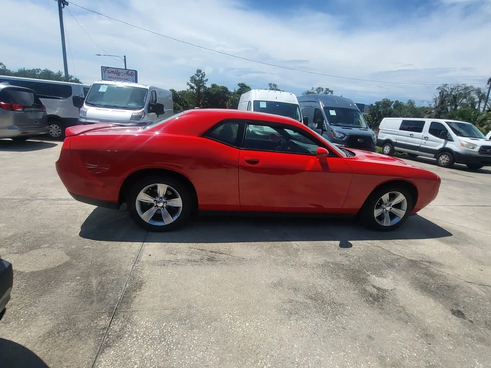 2020 Dodge Challenger 3rd Gen - Image 9 of 16