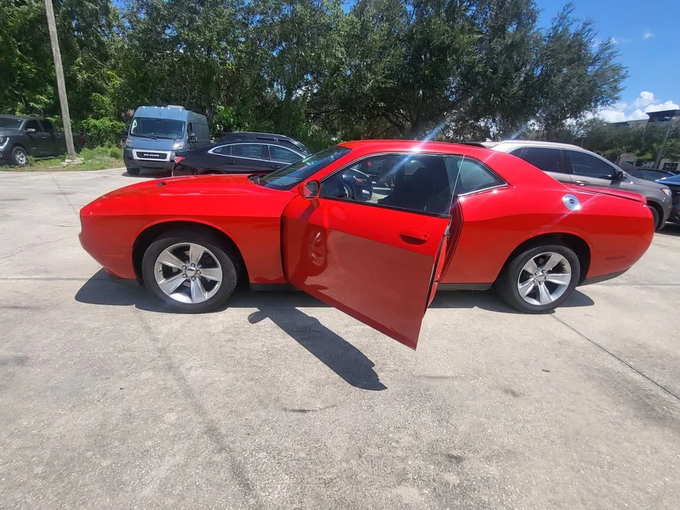 2020 Dodge Challenger 3rd Gen - Image 13 of 14