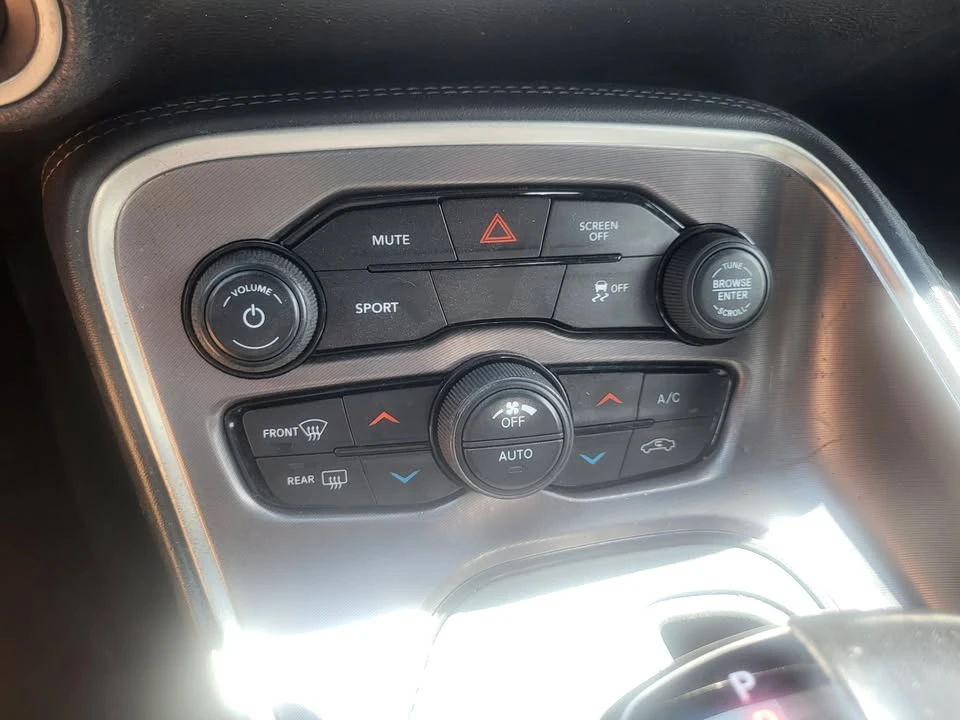 2020 Dodge Challenger 3rd Gen - Image 4 of 14