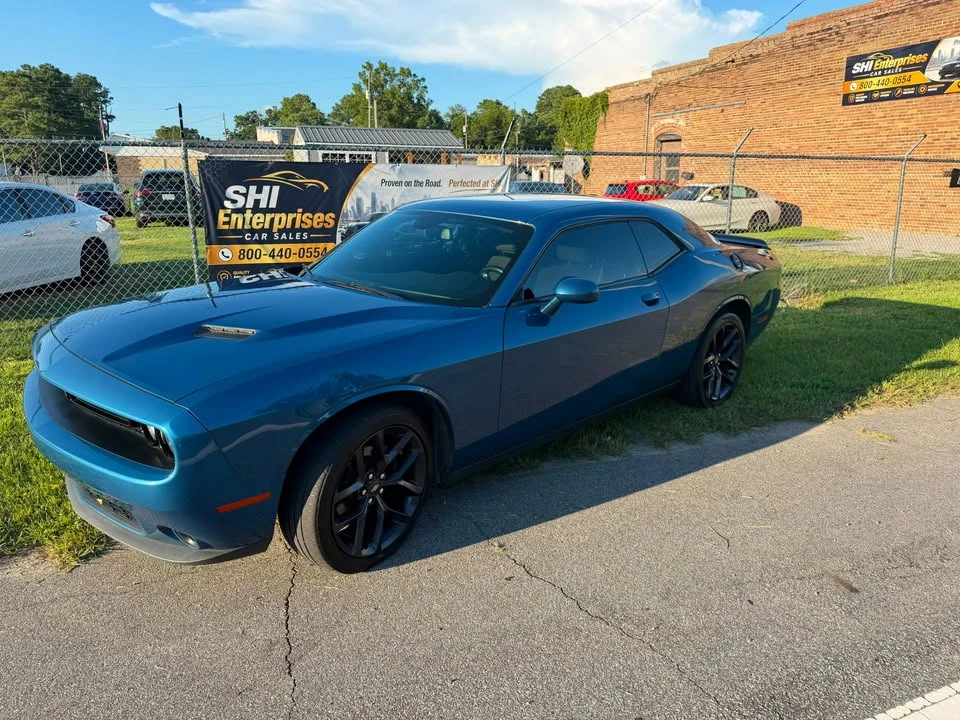 2020 Dodge Challenger 3rd Gen - Image 2 of 4