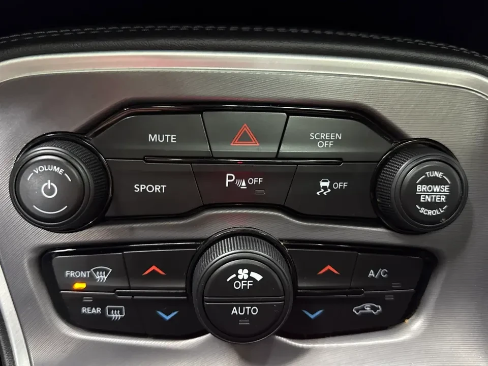 2020 Dodge Challenger 3rd Gen - Image 19 of 20