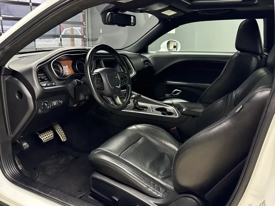 2020 Dodge Challenger 3rd Gen - Image 10 of 20