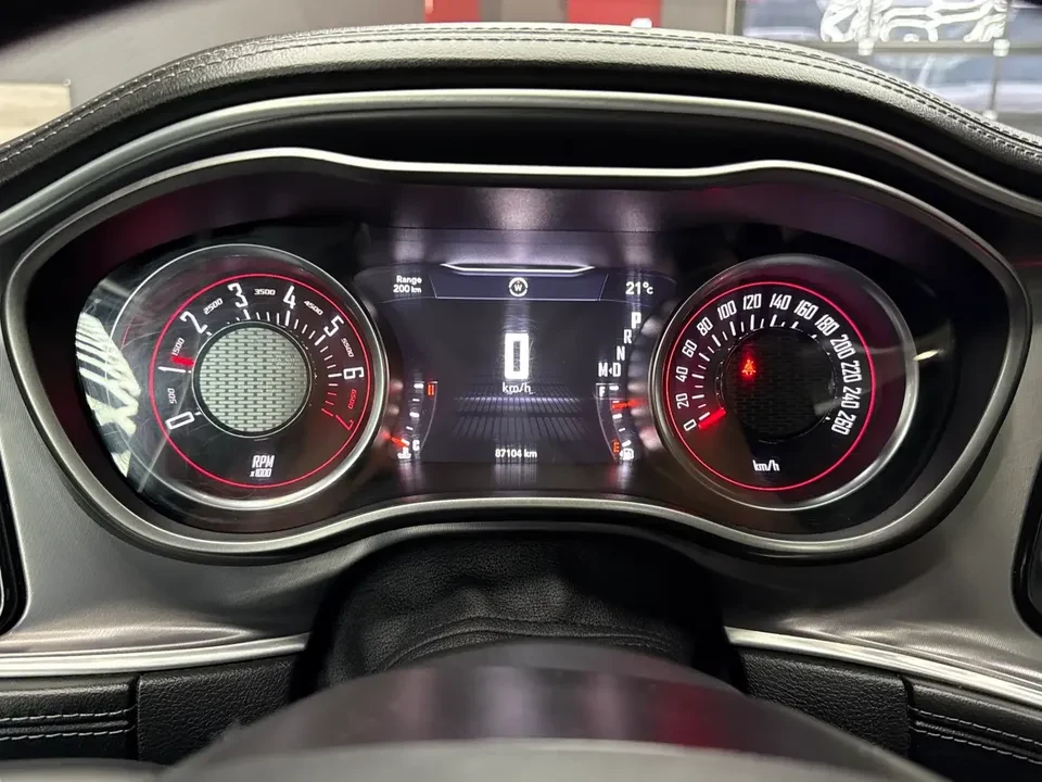 2020 Dodge Challenger 3rd Gen - Image 15 of 20