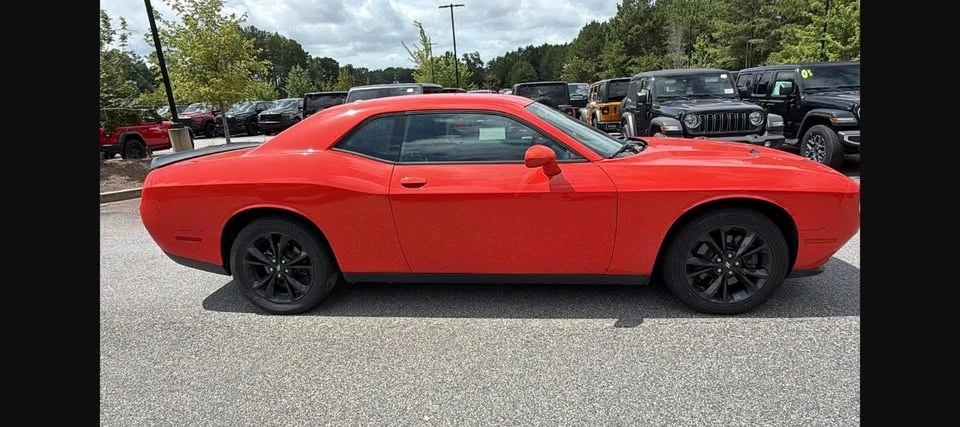 2020 Dodge Challenger 3rd Gen - Image 2 of 20