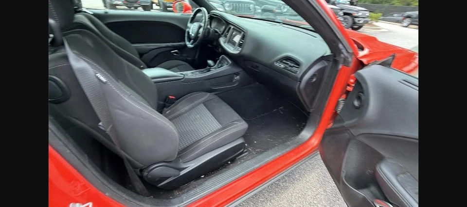 2020 Dodge Challenger 3rd Gen - Image 17 of 20