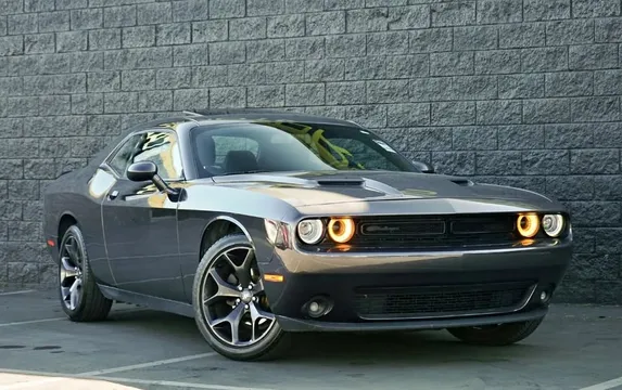 2020 Dodge Challenger SXT Plus Tech Pkg