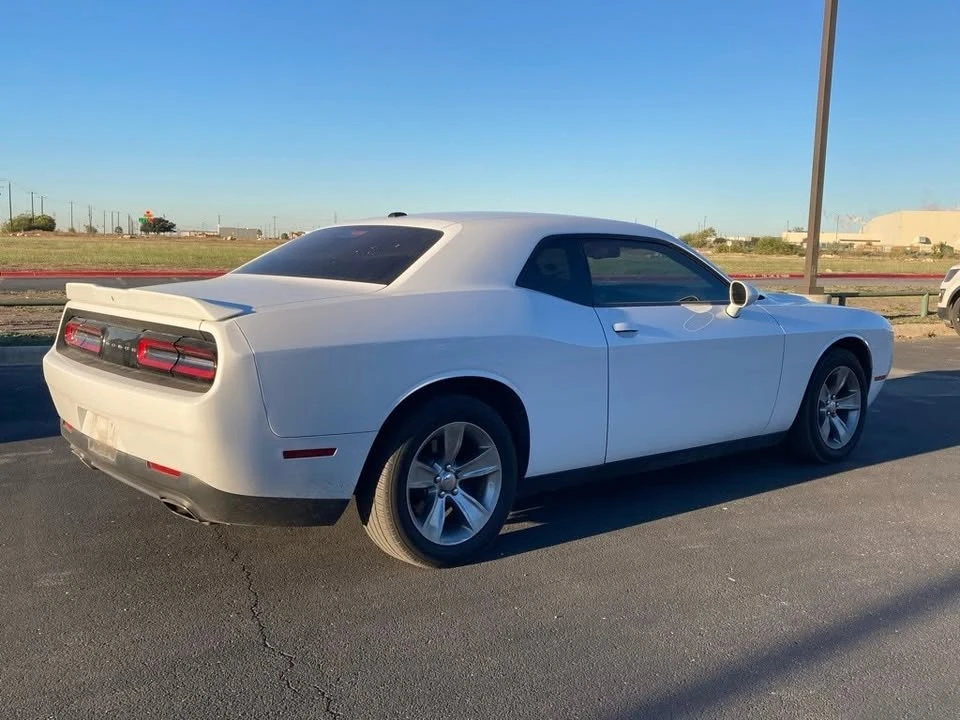2020 Dodge Challenger 3rd Gen - Image 4 of 12