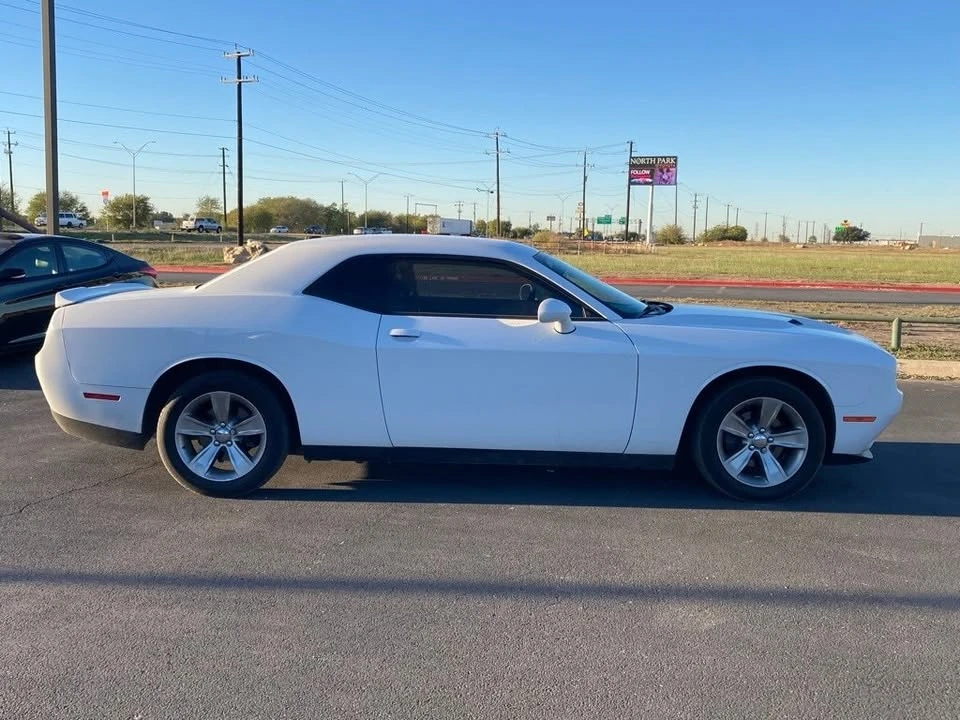 2020 Dodge Challenger 3rd Gen - Image 3 of 12