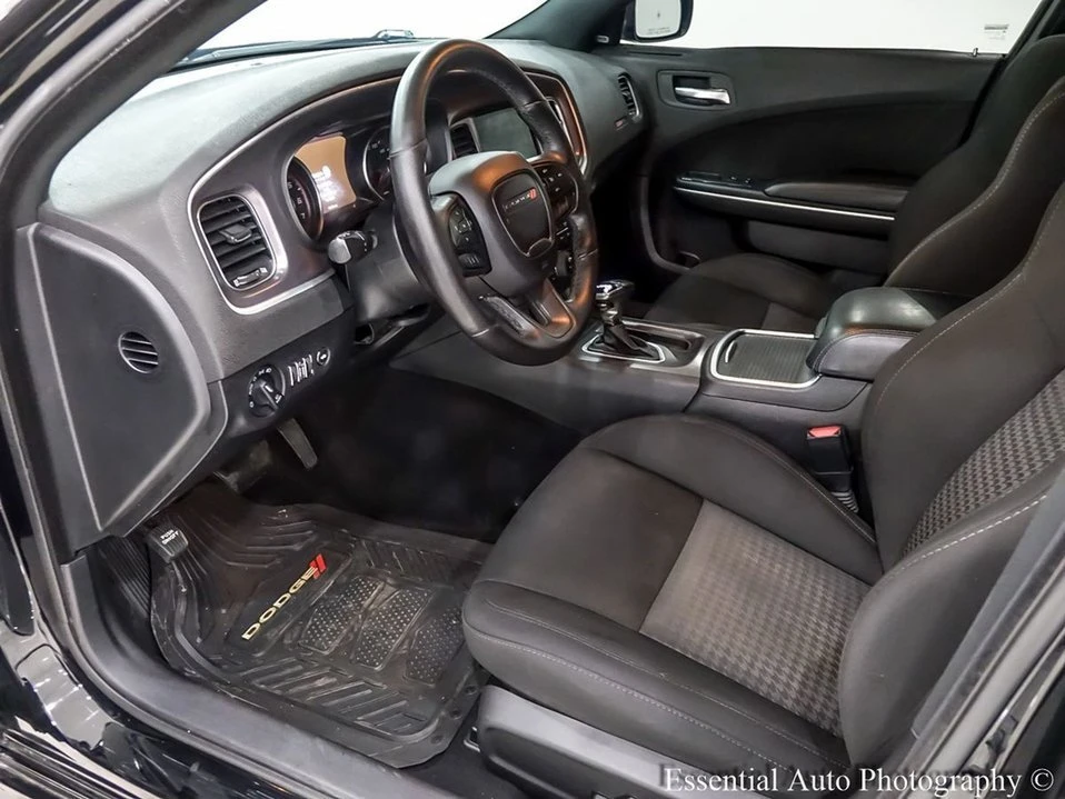 2020 Dodge Charger 7th Gen - Image 16 of 21