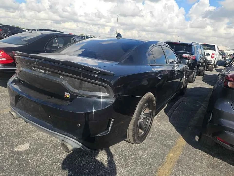 2020 Dodge Charger 8th Gen - Image 3 of 11