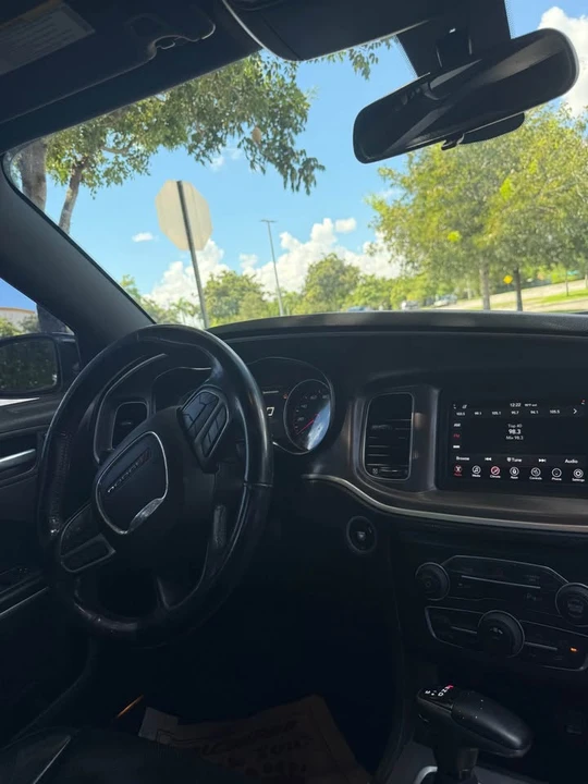 2020 Dodge Charger 7th Gen - Image 6 of 9