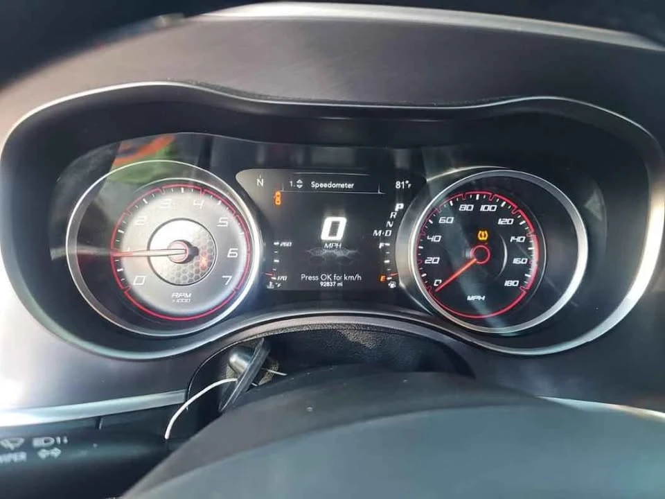 2020 Dodge Charger 8th Gen - Image 7 of 11
