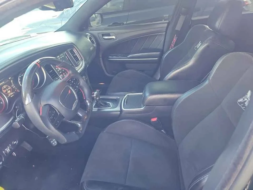 2020 Dodge Charger 8th Gen - Image 10 of 11