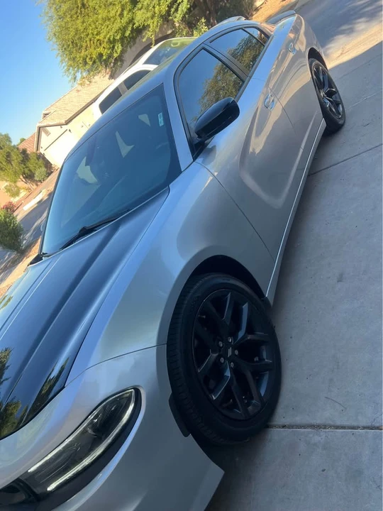 2020 Dodge Charger 8th Gen - Image 9 of 11