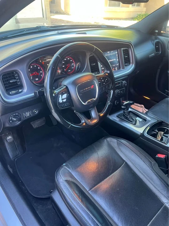 2020 Dodge Charger 8th Gen - Image 2 of 11
