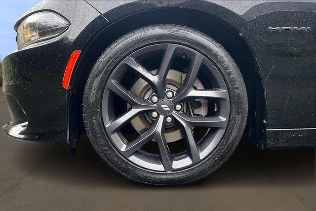 2020 Dodge Charger 8th Gen - Image 9 of 20