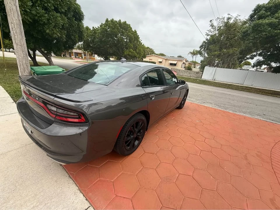 2020 Dodge Charger 7th Gen - Image 6 of 11