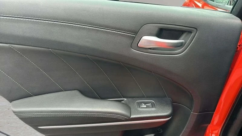 2020 Dodge Charger 7th Gen - Image 18 of 20