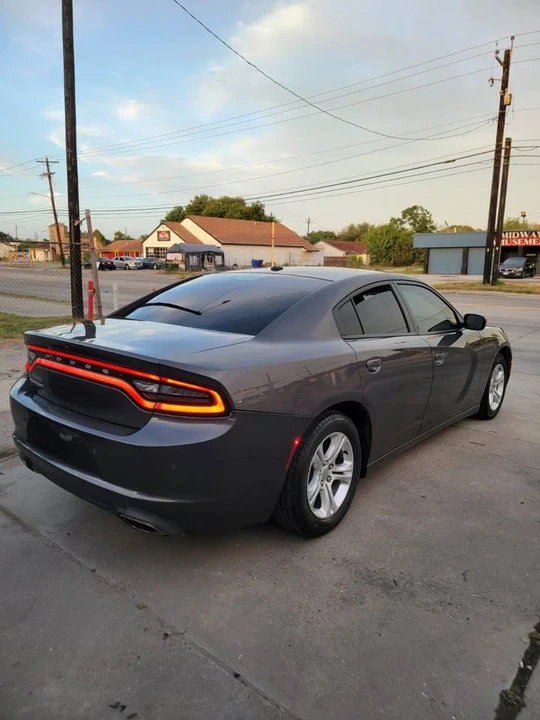 2020 Dodge Charger 7th Gen - Image 6 of 8