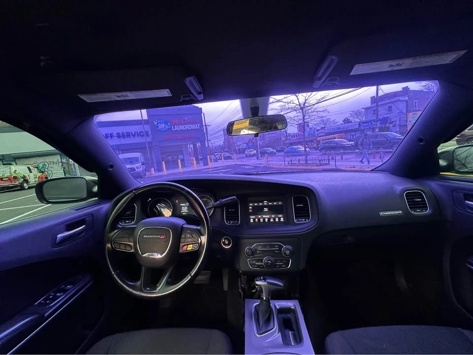 2020 Dodge Charger 7th Gen - Image 9 of 13