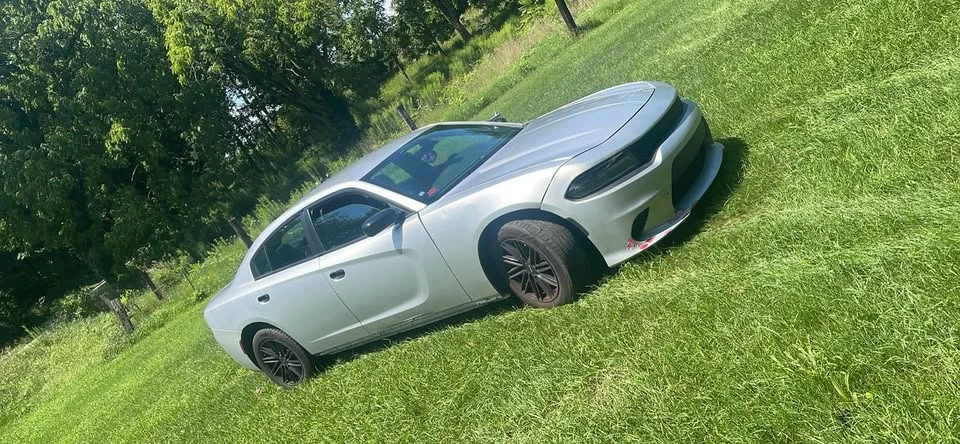 2020 Dodge Charger 7th Gen - Image 2 of 9