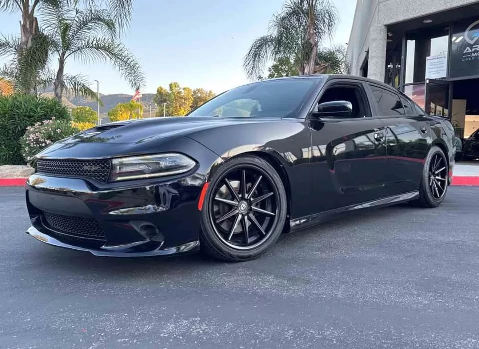 2020 Dodge Charger 7th Gen - Image 2 of 6