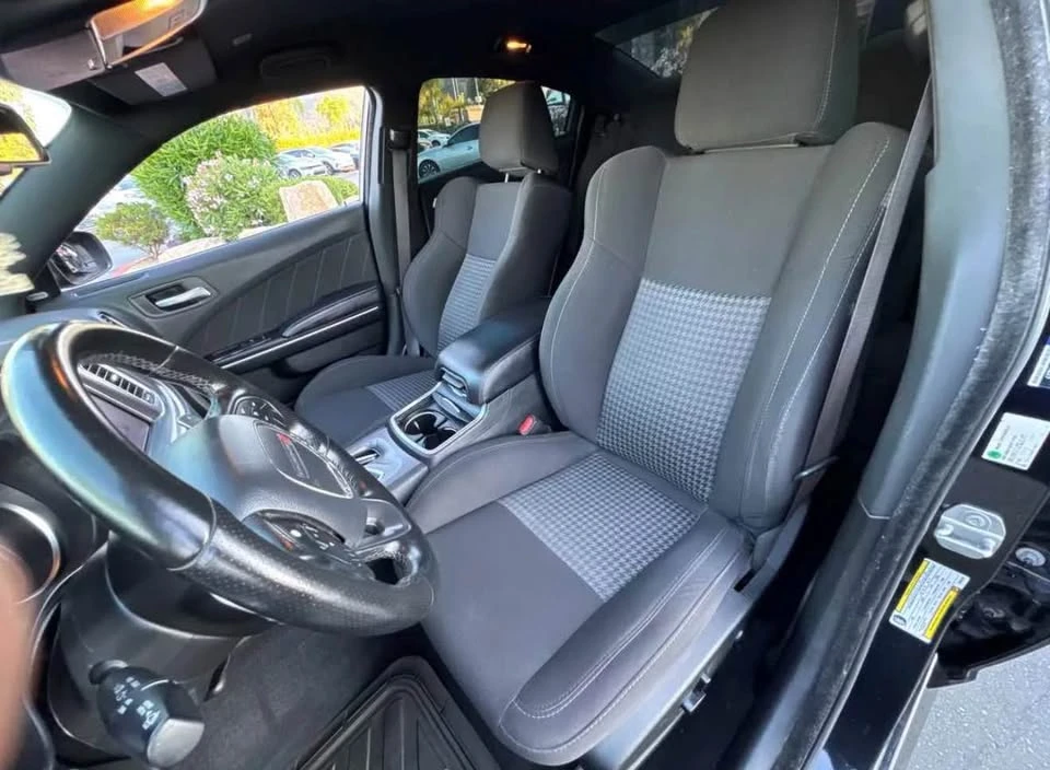 2020 Dodge Charger 7th Gen - Image 6 of 6