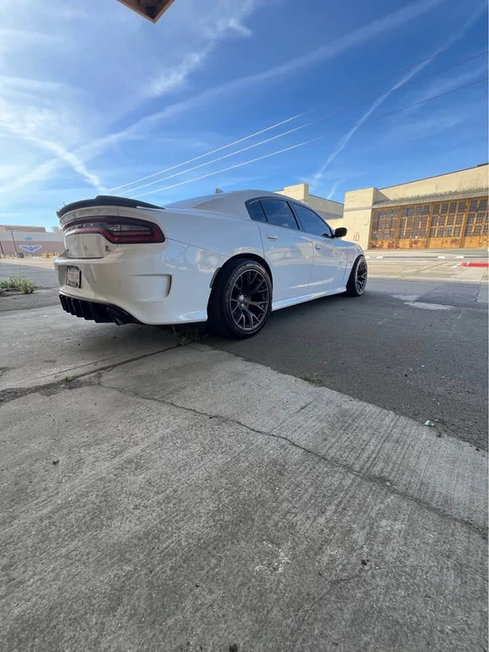 2020 Dodge Charger SRT & 392 7th Gen - Image 9 of 14