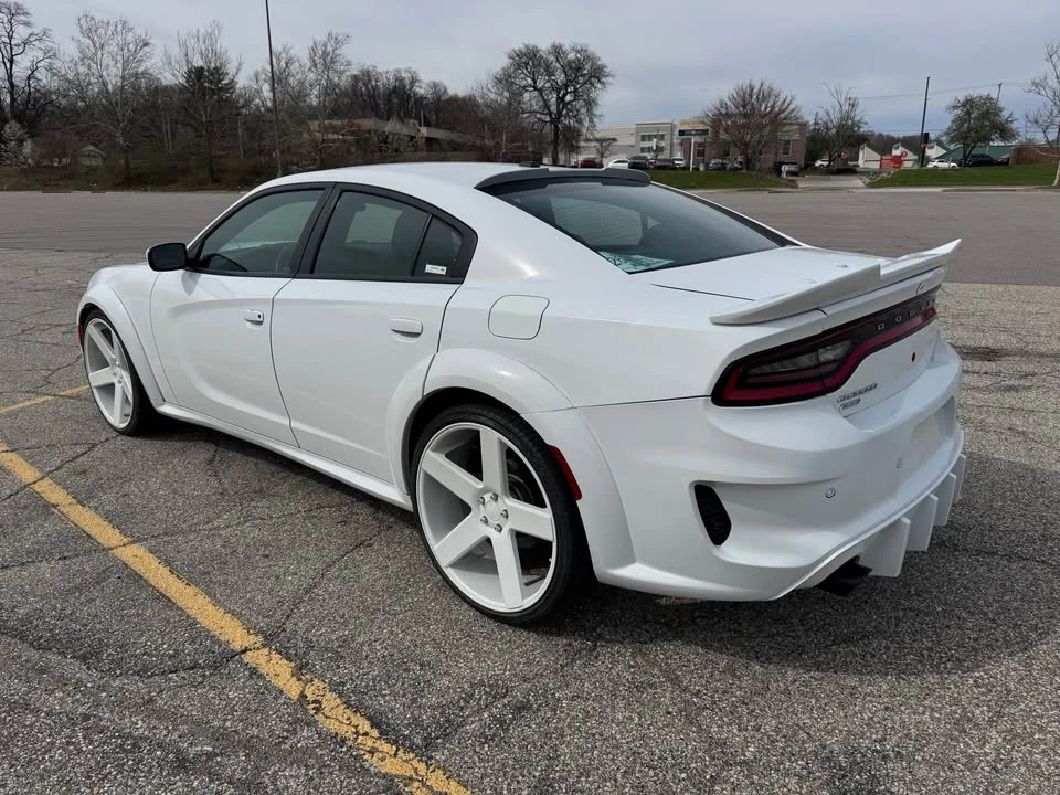 2020 Dodge Charger SRT Hellcat 7th Gen - Image 5 of 13