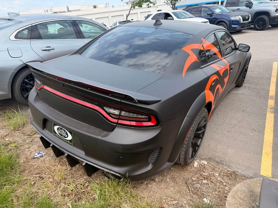 2020 Dodge Charger SRT Hellcat 7th Gen - Image 4 of 8