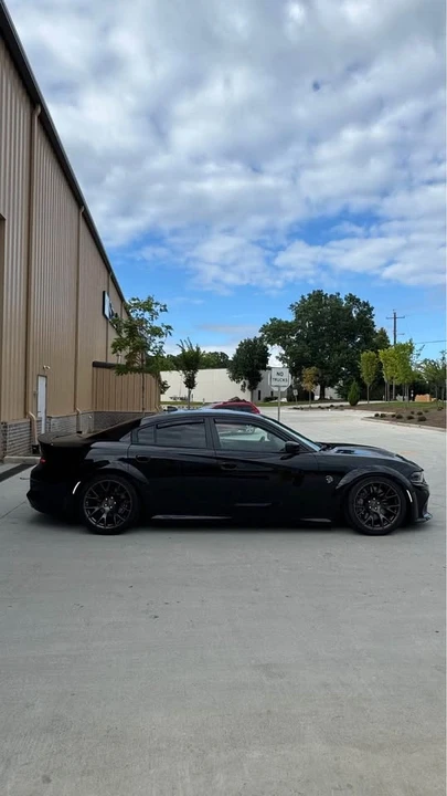 2020 Dodge Charger SRT Hellcat 7th Gen - Image 4 of 18