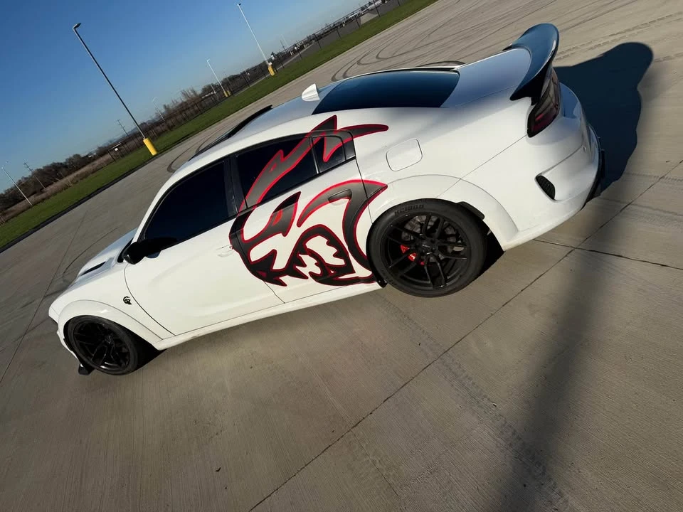 2020 Dodge Charger SRT Hellcat 7th Gen - Image 2 of 8