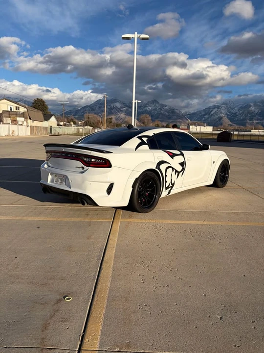2020 Dodge Charger SRT Hellcat 7th Gen - Image 5 of 13