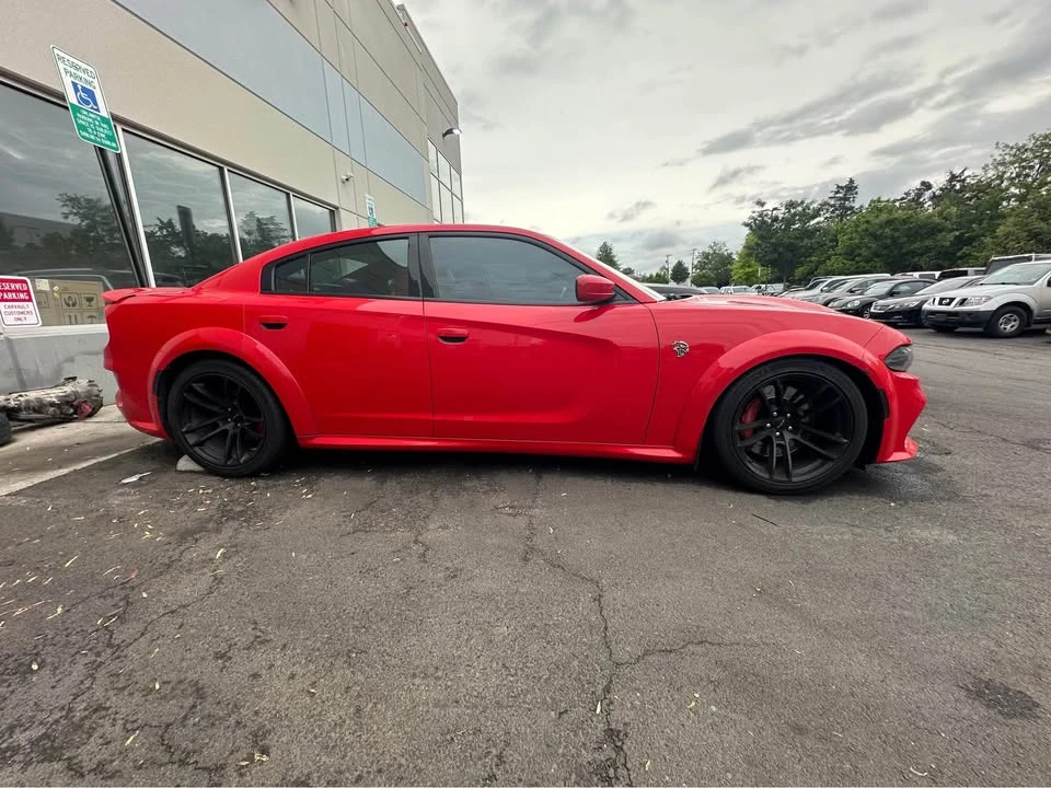 2020 Dodge Charger SRT Hellcat 7th Gen - Image 4 of 9