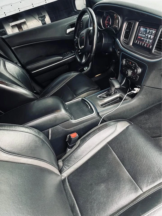 2020 Dodge Charger 8th Gen - Image 15 of 20