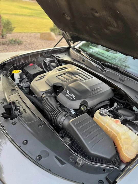 2020 Dodge Charger 7th Gen - Image 10 of 10