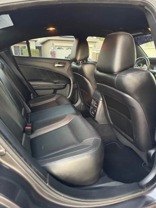 2020 Dodge Charger 7th Gen - Image 7 of 10